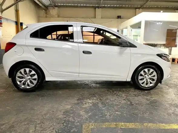 Chevrolet Onix 1.4 Lt 98Cv 2018 - foto 5