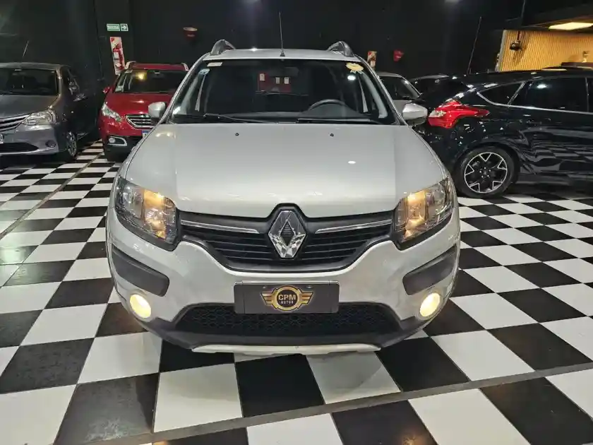 Renault Sandero Stepway 1.6 Expression 105Cv 2018 - foto 2