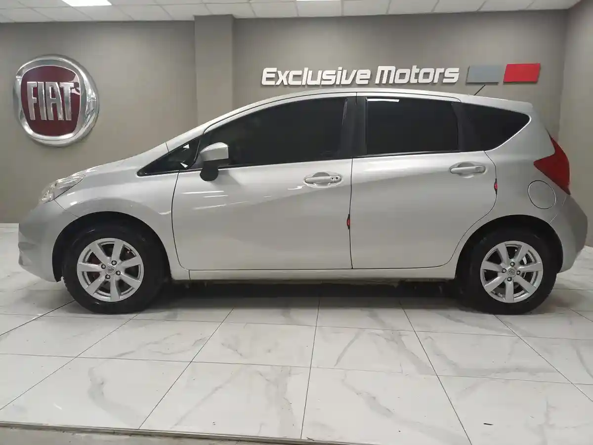 Nissan Note 1.6 Sense 110Cv 2017 - foto 2