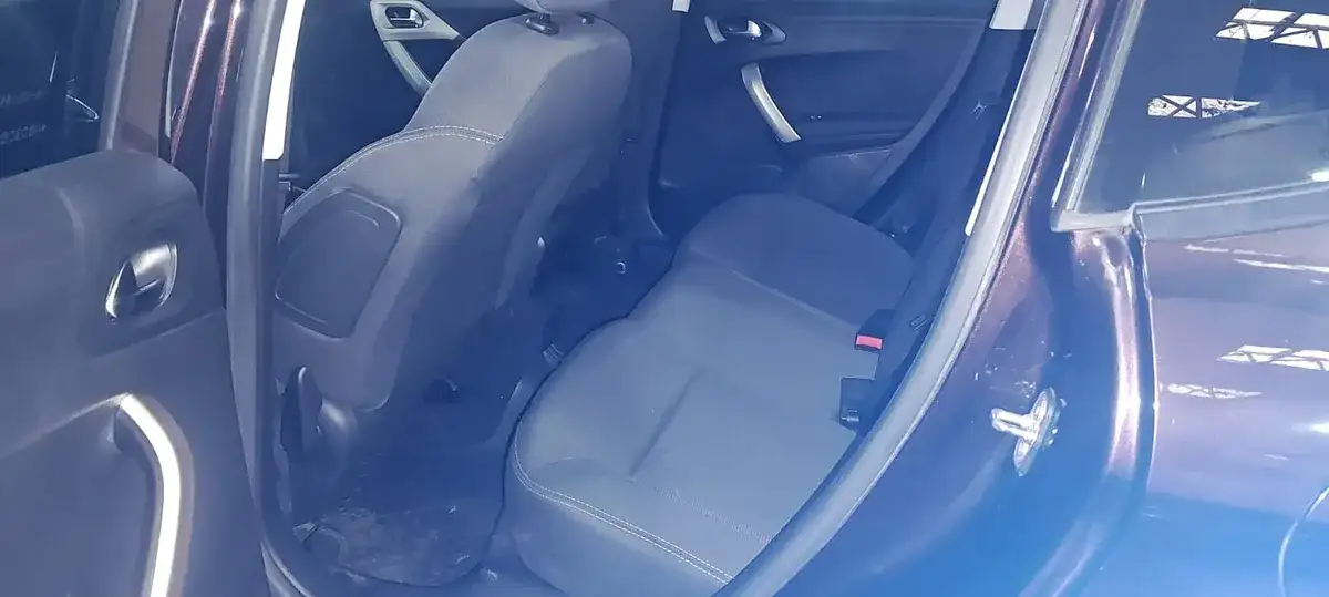 Peugeot 2008 1.6 Allure 2017 - foto 5