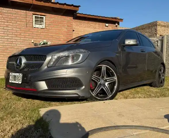 Mercedes-Benz Clase A 2.0 A 250 At Sport B.efficiency 2013 - foto 1