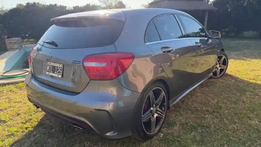 Mercedes-Benz Clase A 2.0 A 250 At Sport B.efficiency 2013 - foto 5