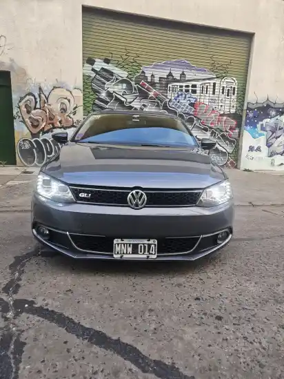 Volkswagen Vento 2.0 Sportline Tsi 200Cv 2013 - foto 2