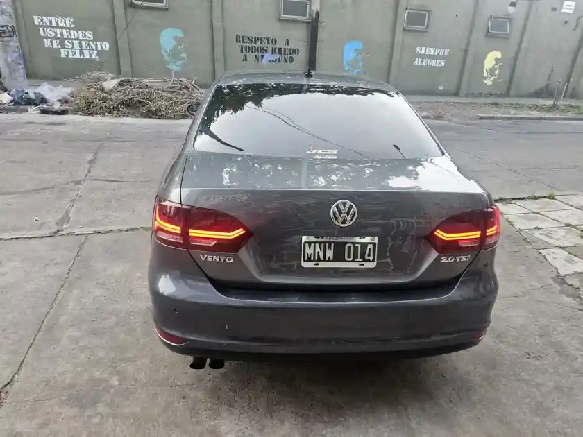 Volkswagen Vento 2.0 Sportline Tsi 200Cv 2013 - foto 3