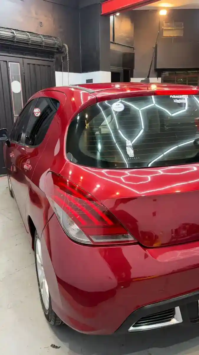 Peugeot 308 1.6 Allure Nav 2016 - foto 5
