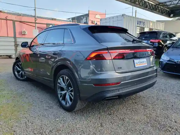 Audi Q8 3.0 55 Tfsi Quattro 2025 - foto 4