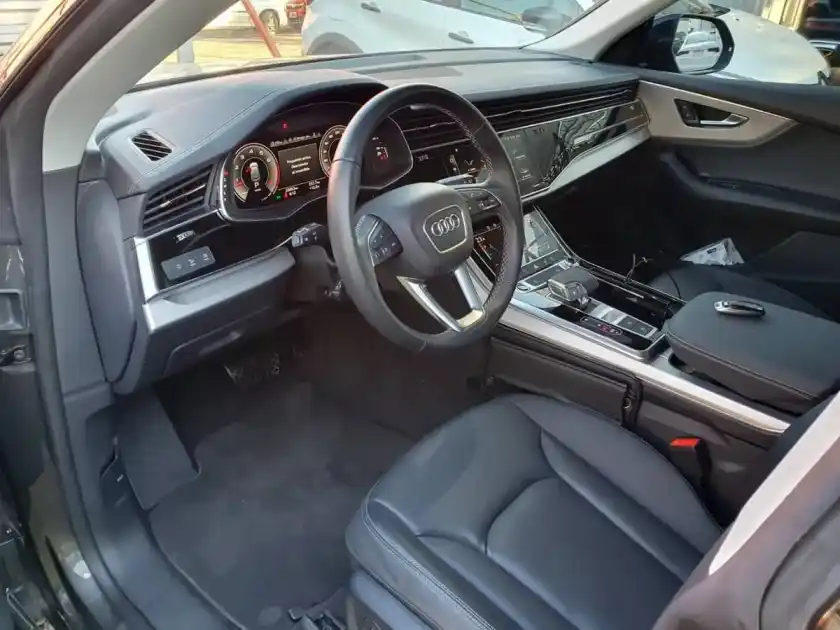 Audi Q8 3.0 55 Tfsi Quattro 2025 - foto 5