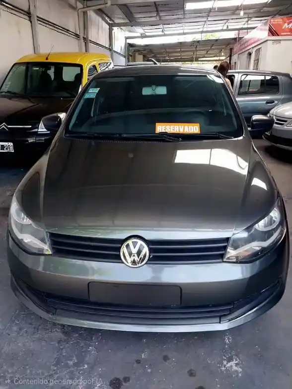 Volkswagen Voyage 1.6 101Cv 2014 - foto 1