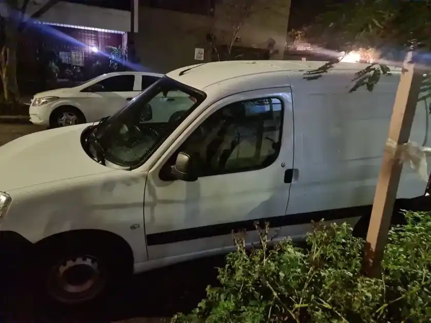 Citroën Berlingo Furgon 1.6 Hdi 92 Bussines 2021 - foto 4