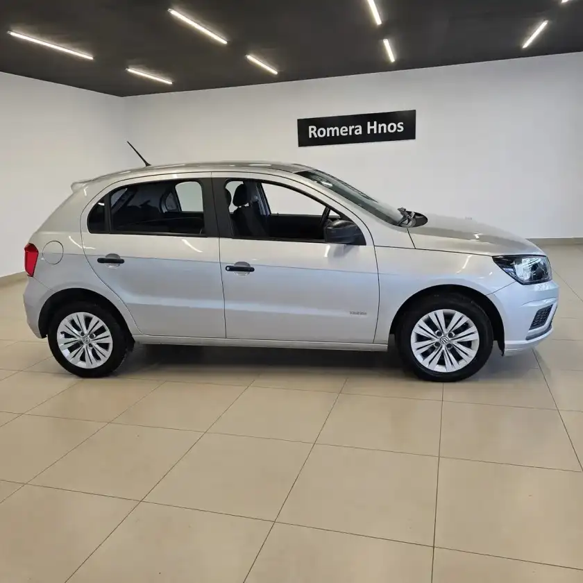 Volkswagen Gol Trend 1.6 Trendline 101Cv 2019 - foto 3