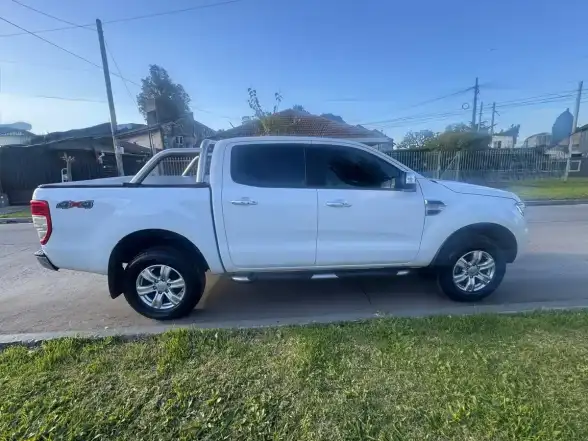Ford Ranger 3.2 Cd Xlt Tdci 200Cv 4X4 At 2023 - foto 3
