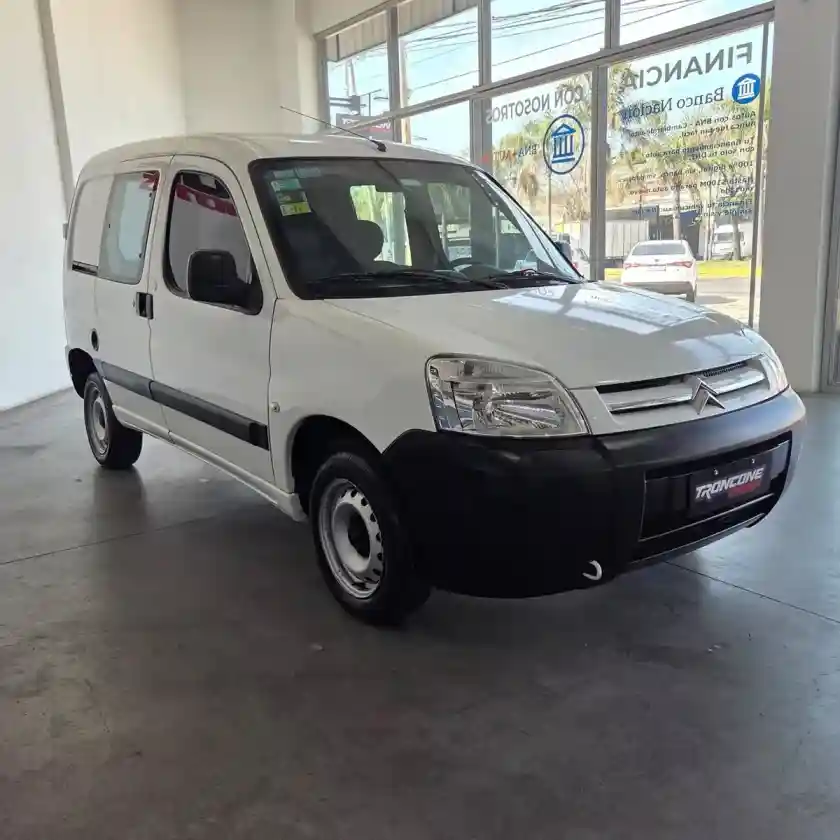 Citroën Berlingo Furgon 1.6 Hdi 92 Bussines Mixto 2021 - foto 5
