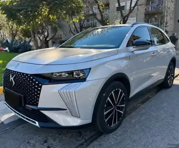 D.s. Ds7 1.6 Pallas 215 At8 2025 - foto 1
