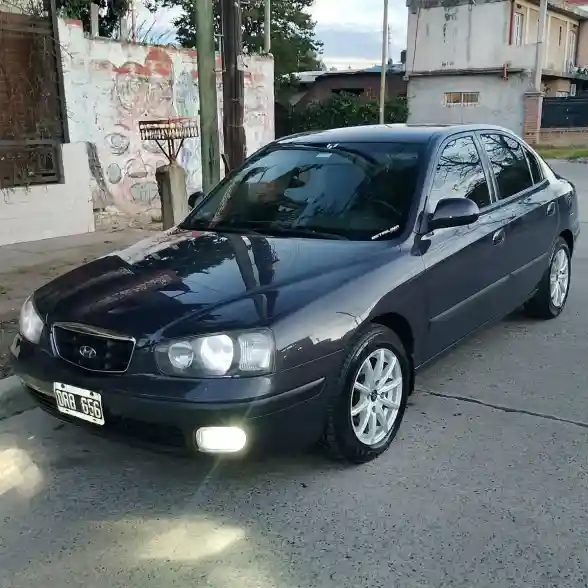 Hyundai Elantra 1.8 Gls 2001 - foto 1