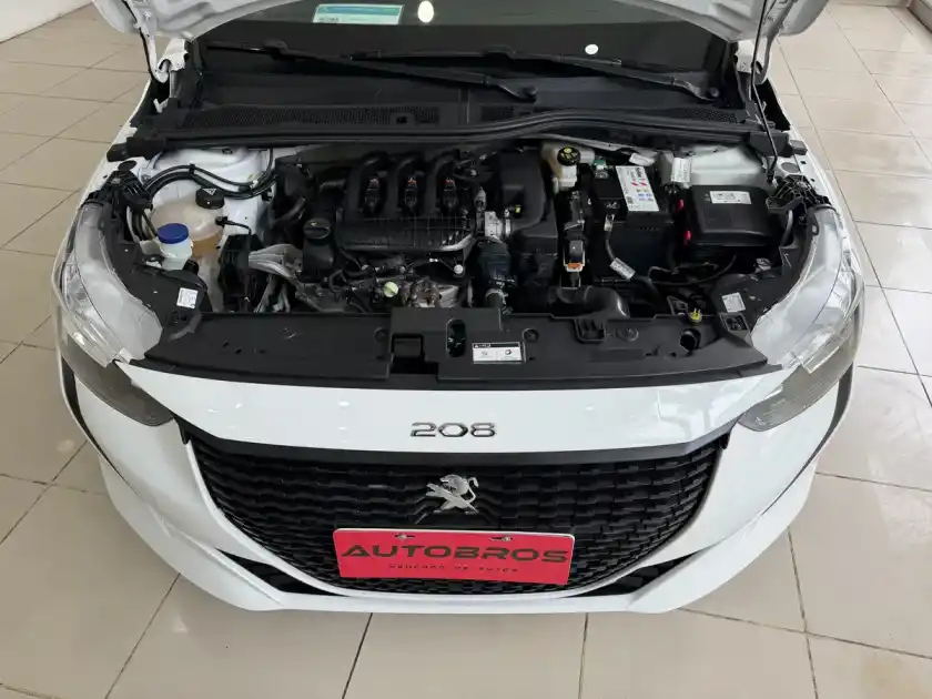 Peugeot 208 1.2 Like 2022 - foto 4