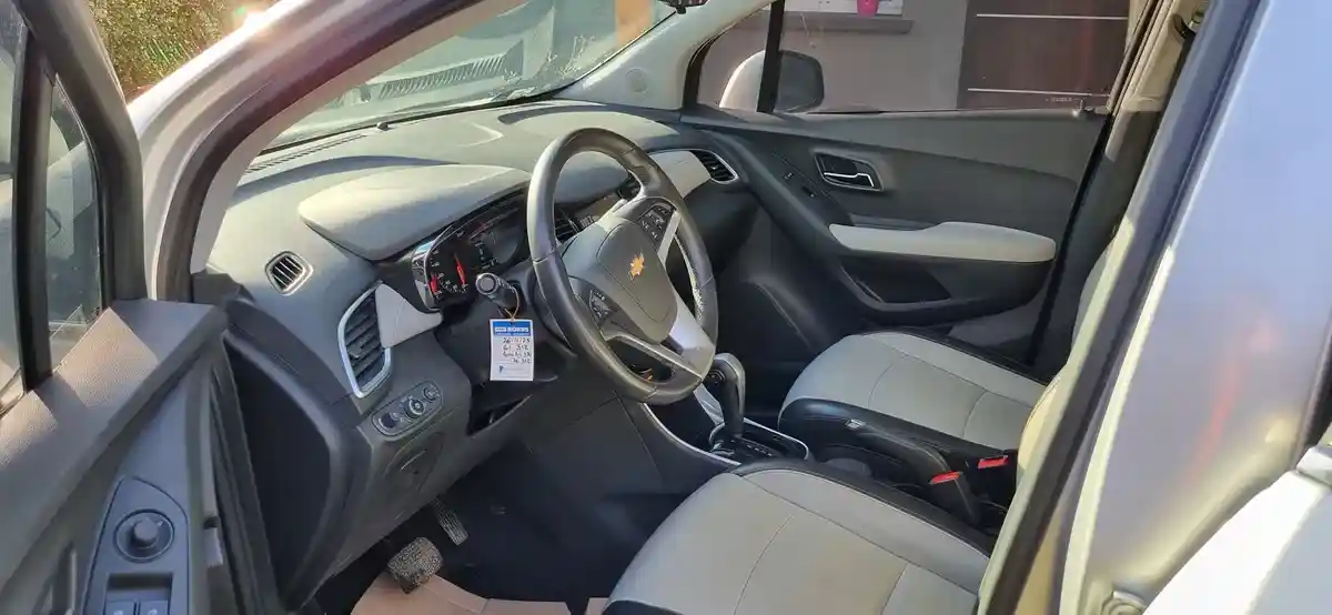 Chevrolet Tracker 1.8 Premier+ Awd At 140Cv 2019 - foto 5