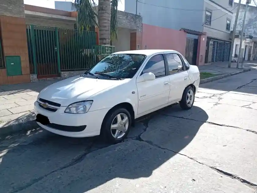 Chevrolet Classic 1.4 Lt Spirit Pack 2013 - foto 1