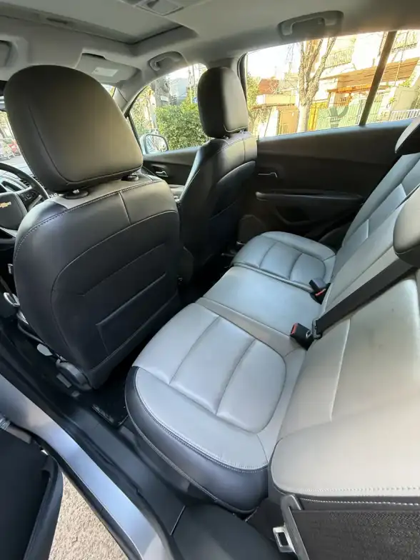Chevrolet Tracker 1.8 Ltz+ Awd At 140Cv 2014 - foto 3