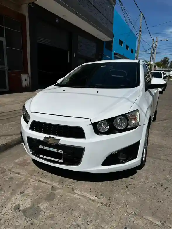 Chevrolet Sonic 2013 - foto 1