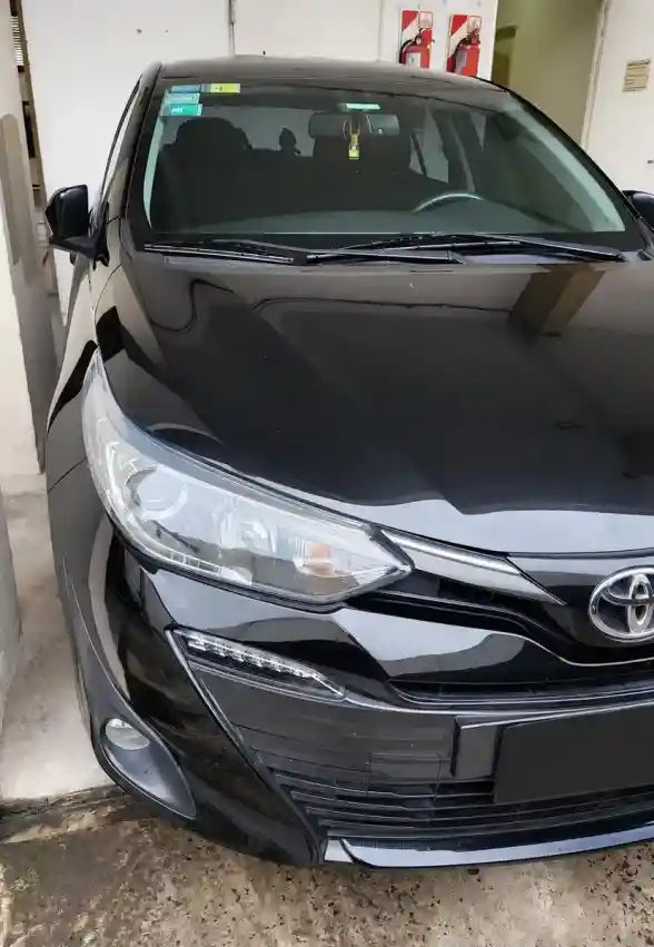 Toyota Yaris 1.5 107Cv Xls Sedan 2021 - foto 3