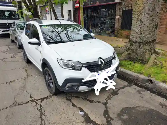 Renault Sandero Stepway 1.6 16V Intense 2023 - foto 1