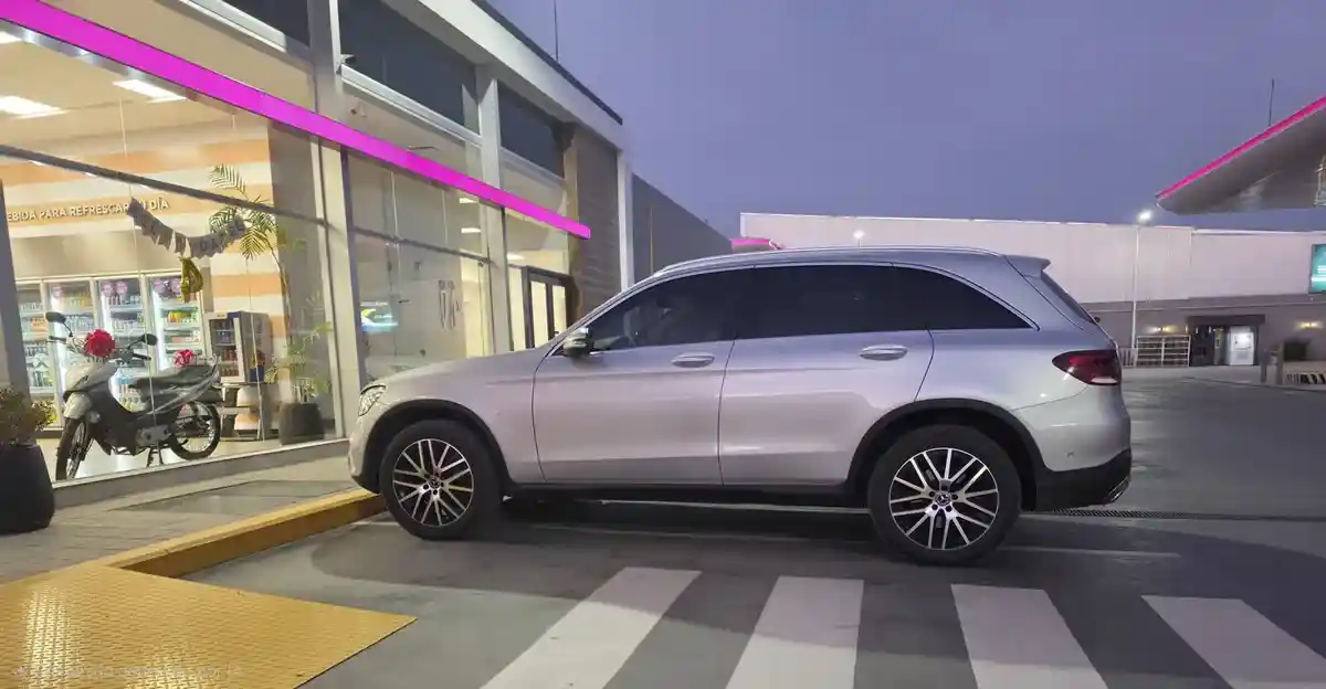 Mercedes-Benz Clase Glc 2.0 Glc300 4Matic Offroad At 2020 - foto 5