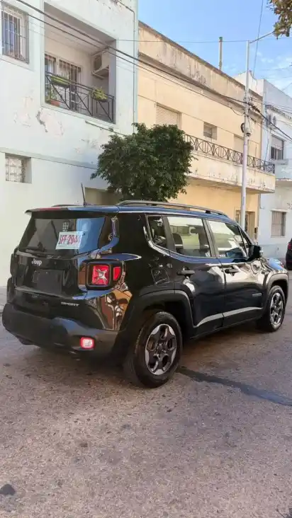 Jeep Renegade 1.8 Sport At 2018 - foto 4
