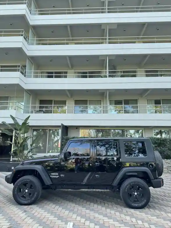 Jeep Wrangler 3.8 Sport Mtx Unlimited 2010 - foto 4