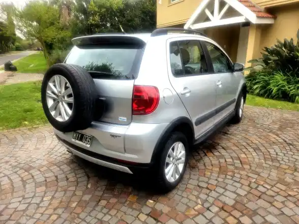Volkswagen Crossfox 1.6 Trendline 2013 - foto 4