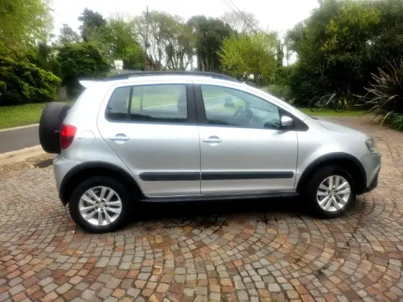 Volkswagen Crossfox 1.6 Trendline 2013 - foto 5