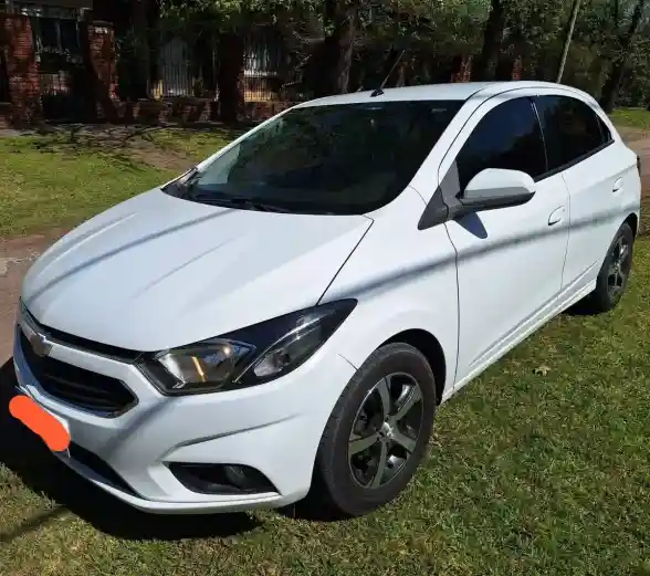Chevrolet Onix 2019 - foto 1