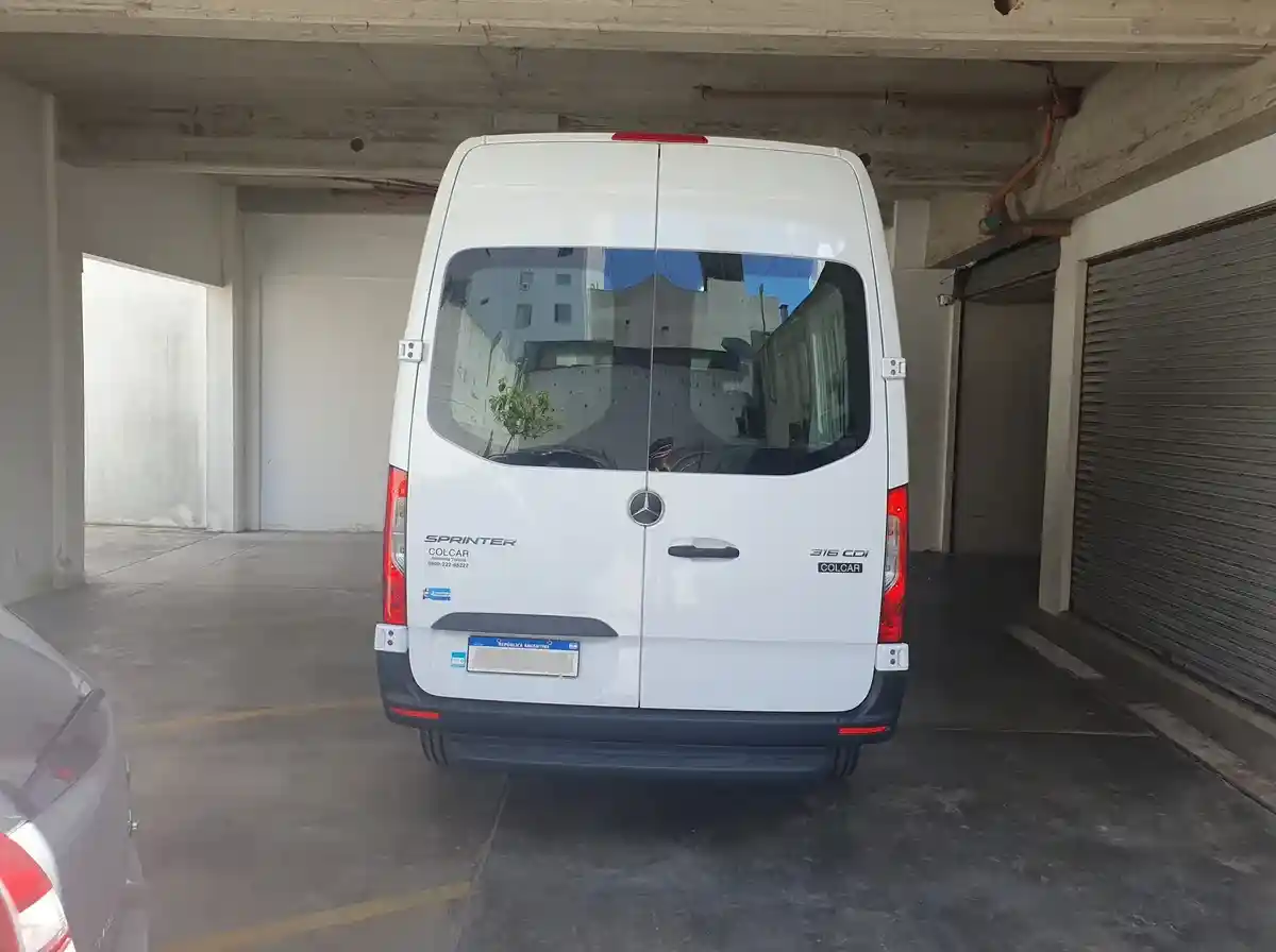 Mercedes-Benz Sprinter 316 Cdi Furgón 3665 Te V1 2023 - foto 4