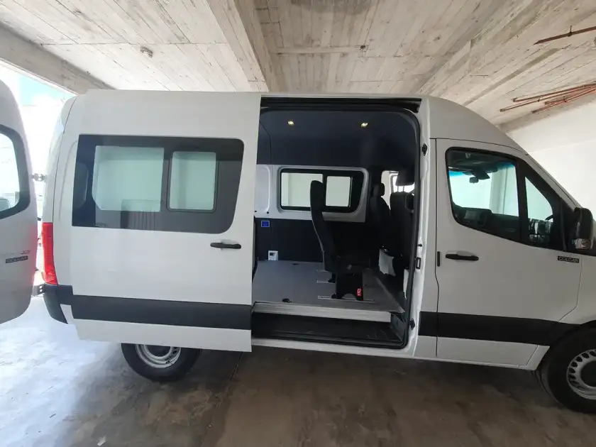 Mercedes-Benz Sprinter 316 Cdi Furgón 3665 Te V1 2023 - foto 5