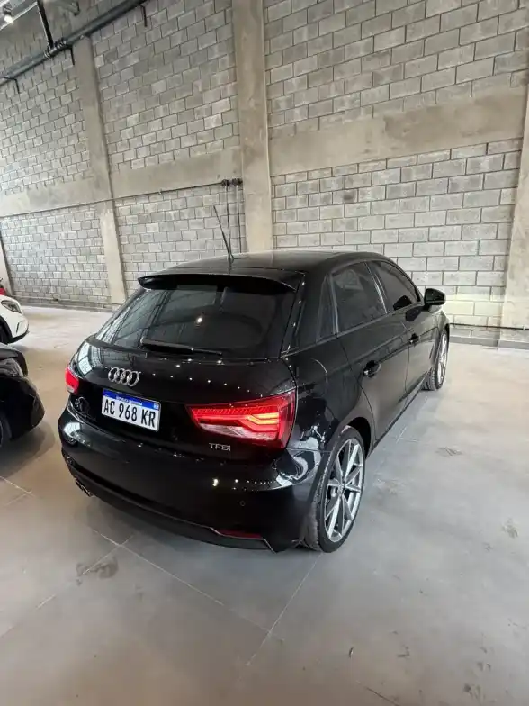 Audi A1 1.4 Tfsi Stronic 125Cv 2018 - foto 4