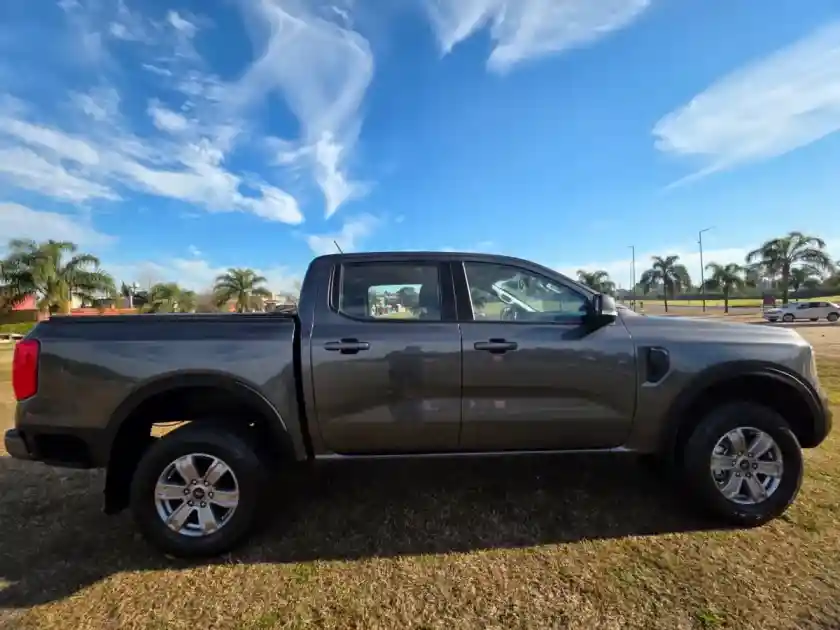 Ford Ranger 2.0 Cd 4X2 Xls 170Cv 2026 - foto 3