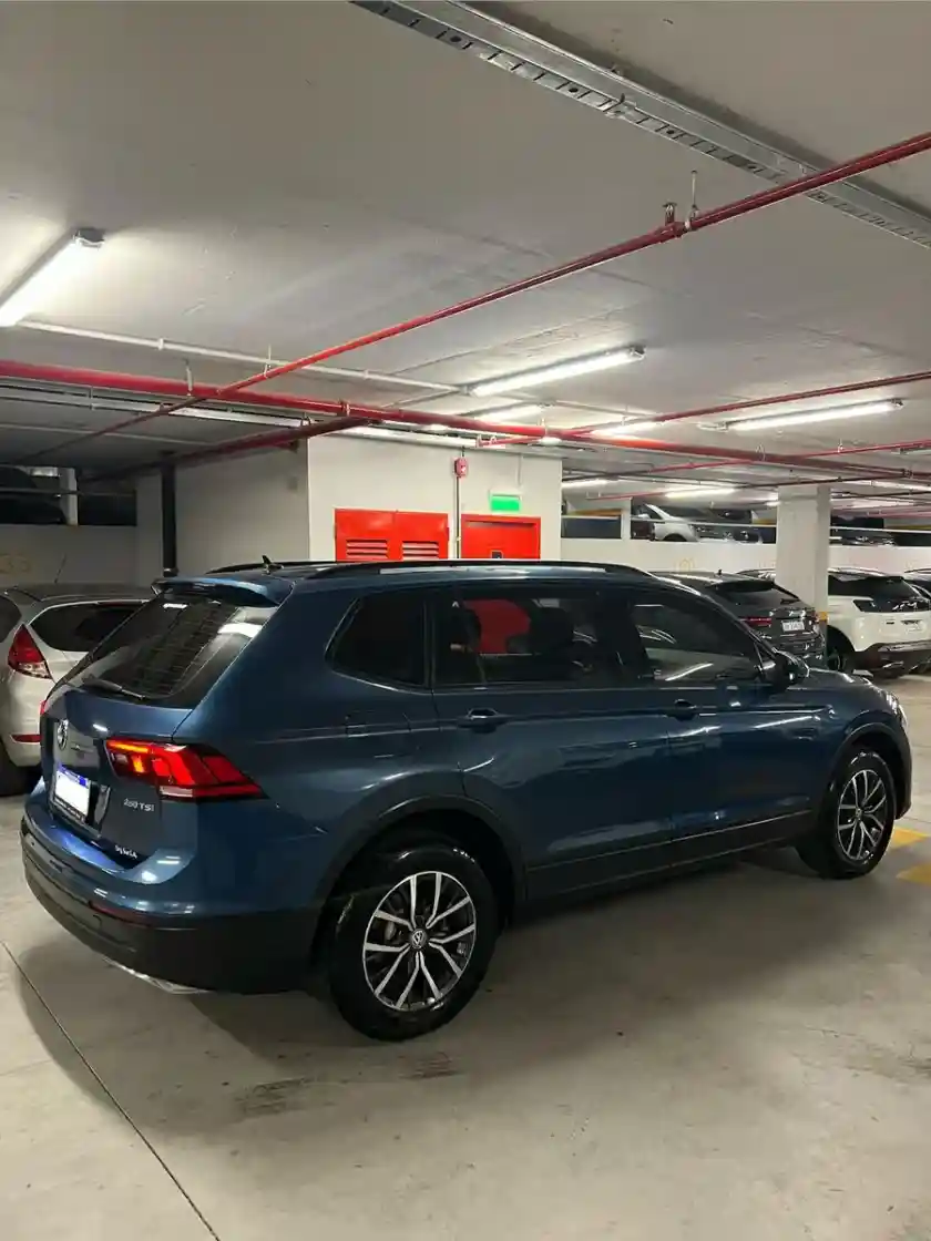 Volkswagen Tiguan Allspace 1.4 Tsi Trendline 150Cv Dsg 2022 - foto 3
