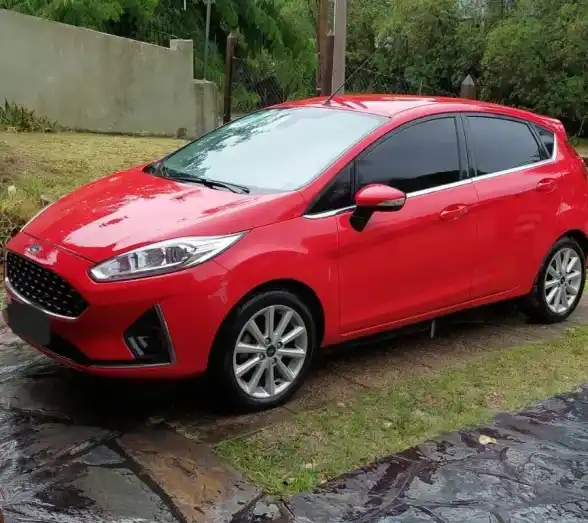 Ford Fiesta Kinetic 1.6 Sedan Titanium Powershift 120Cv 2018 - foto 1
