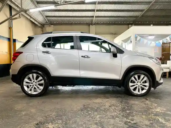 Chevrolet Tracker 1.8 Ltz+ Awd At 140Cv 2017 - foto 5