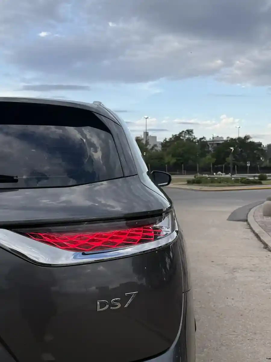 D·s Ds7 Ds 7 Crossback Puretech 165 At Be Chic 2019 - foto 5