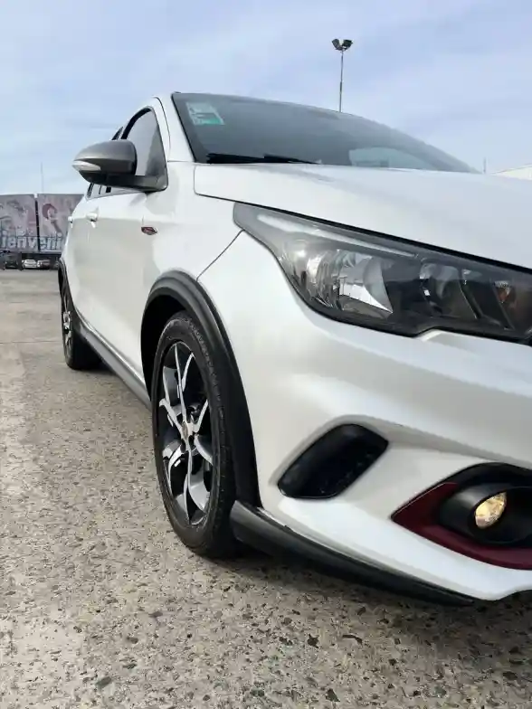 Fiat Argo 1.8 Hgt 2018 - foto 1