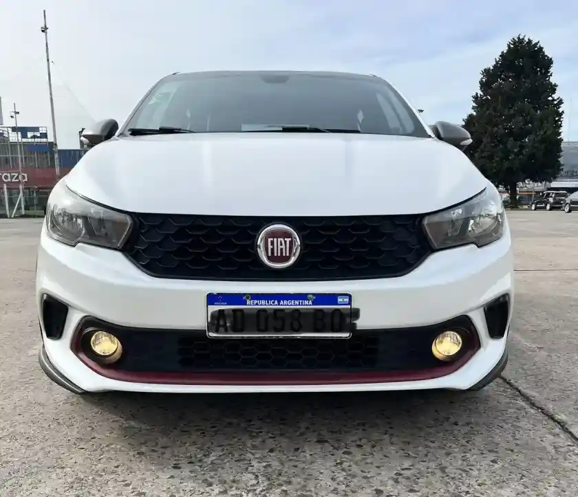 Fiat Argo 1.8 Hgt 2018 - foto 4