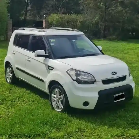 Kia Soul 1.6 Classic 5Mt 2011 - foto 2
