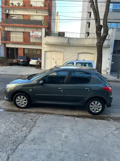 Peugeot 207 1.4 Xs 2011 - foto 2