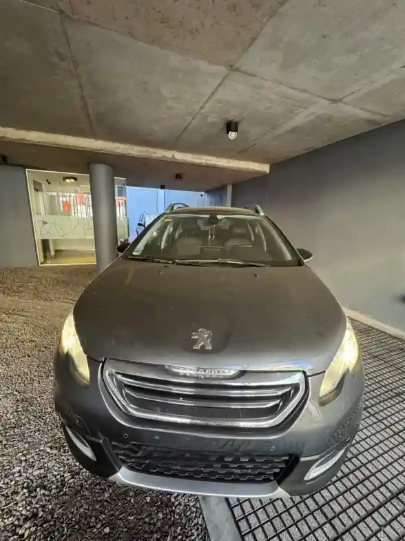 Peugeot 2008 1.6 Feline 2019 - foto 1