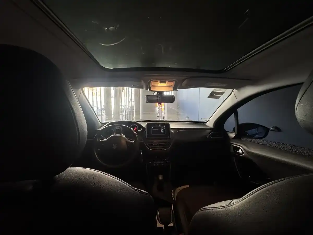 Peugeot 2008 1.6 Feline 2019 - foto 5
