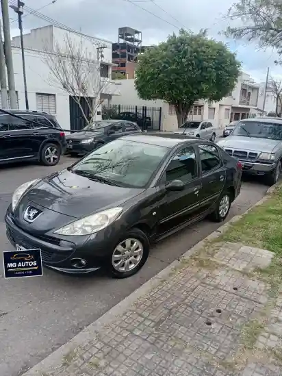 Peugeot 207 Compact 1.4 Sedan Xs 2011 - foto 1