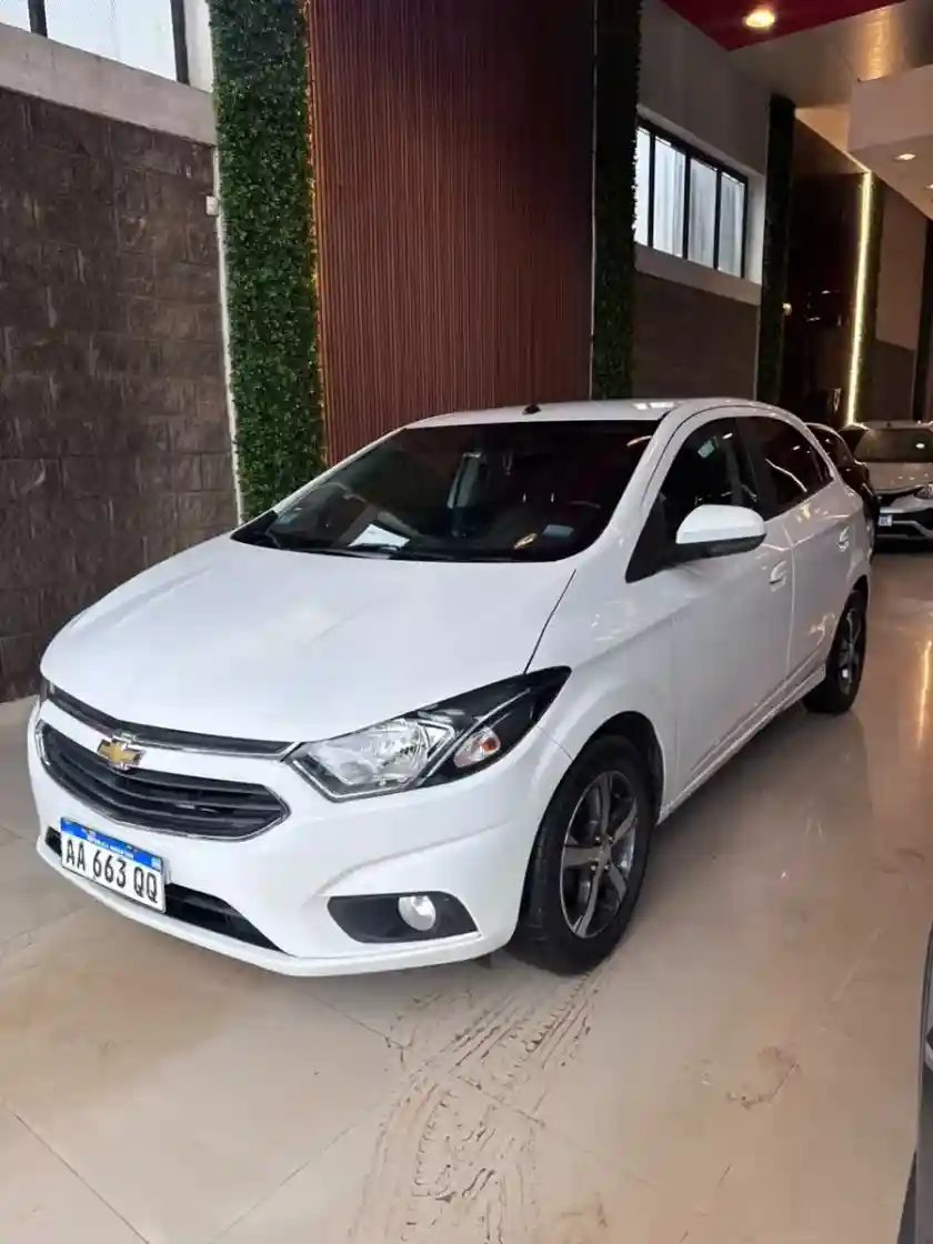 Chevrolet Onix 2016 - foto 1