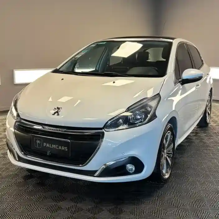 Peugeot 208 1.6 Feline Tiptronic 2018 - foto 1