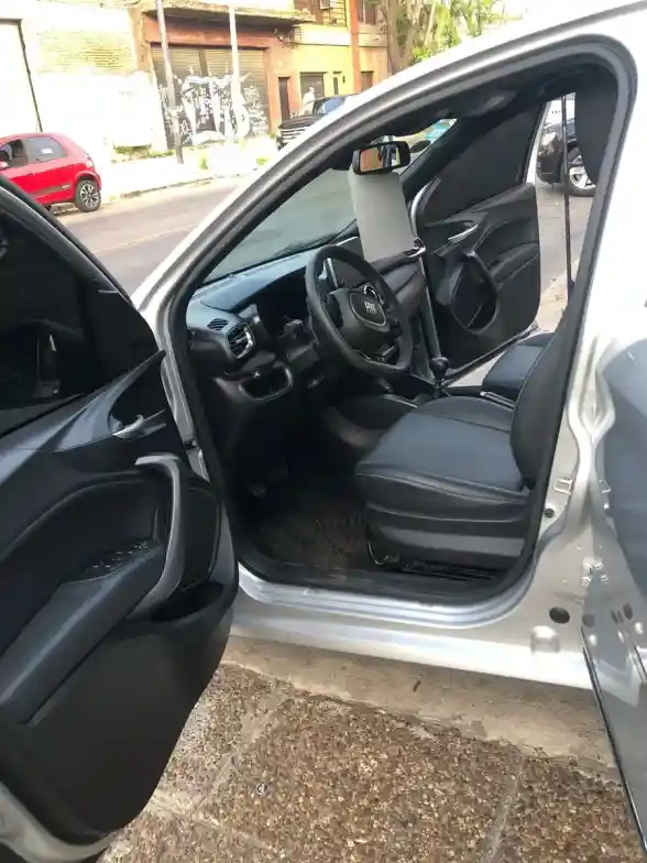 Fiat Cronos 1.3 Gse Stile Mt 2025 - foto 3