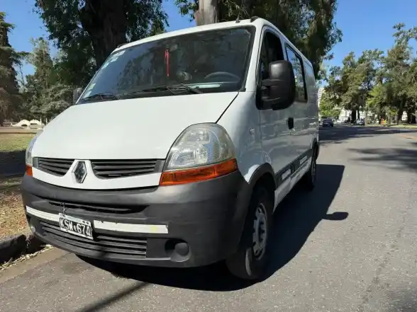 Renault Master 2.5 Ph3 Dci120 L1H2 Pkcn Furgon Corto 2011 - foto 1